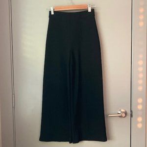 H&M Wide Legged Cropped Pants Size XS